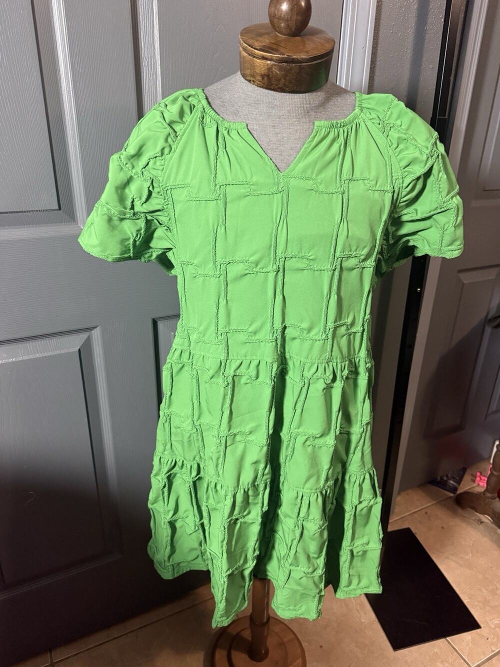 Cloth & Portrait Green Pintuck Dress Large NWT Puff Sleeve Tiered Boho Midi